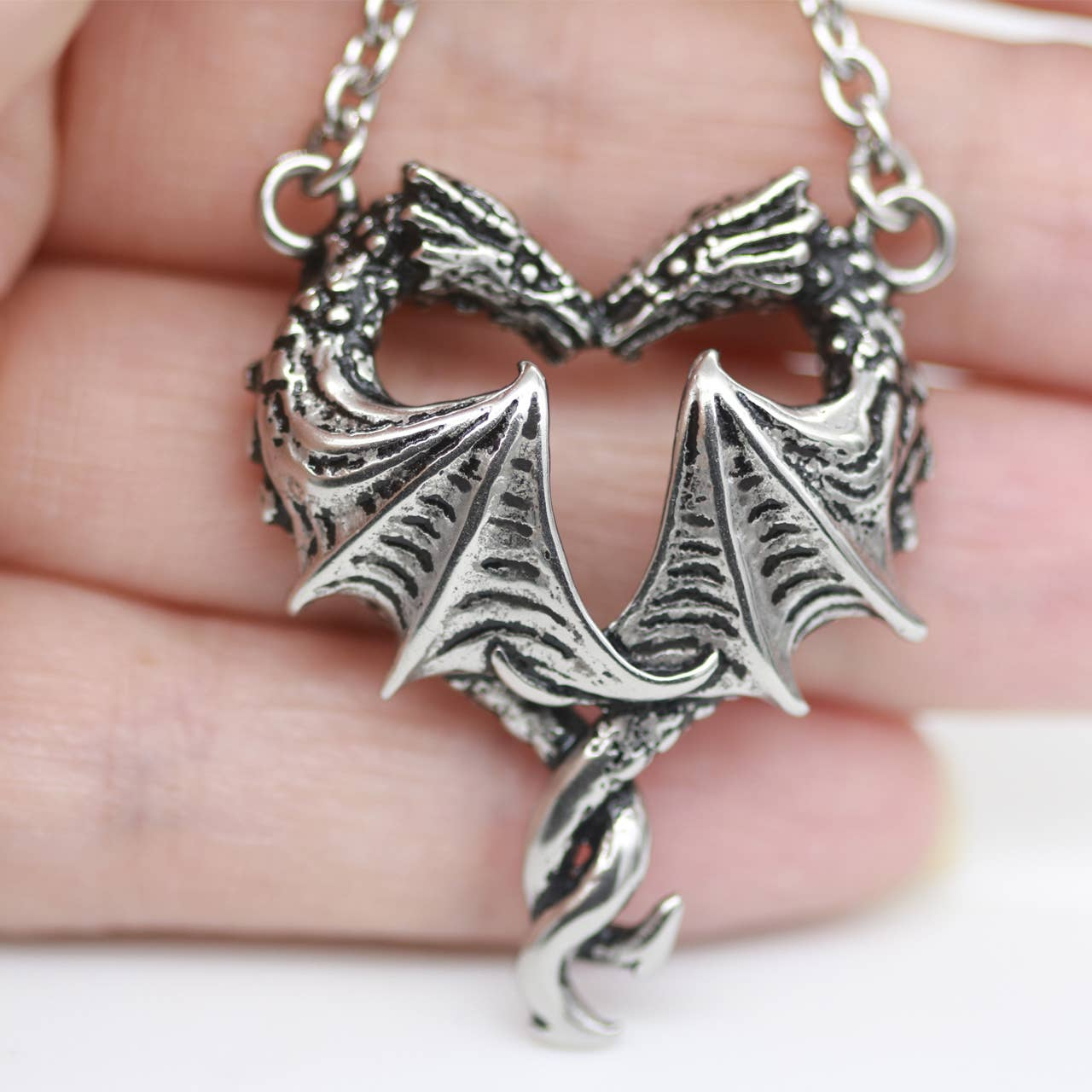 Controse Steamin� Hot Love Dragon Heart Necklace