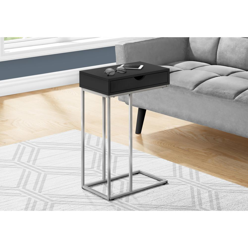 ACCENT TABLE - 25"H / BLACK / SILVER METAL